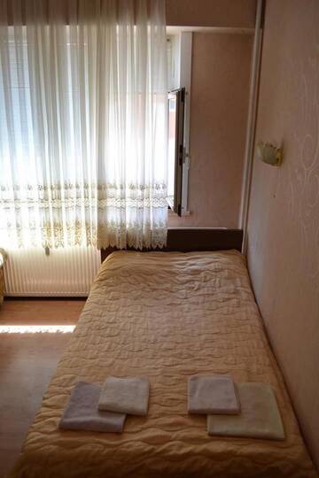 Фото номера Одноместный номер с ванной комнатой Отель Hotel Rade 1 г. Vratsa 8